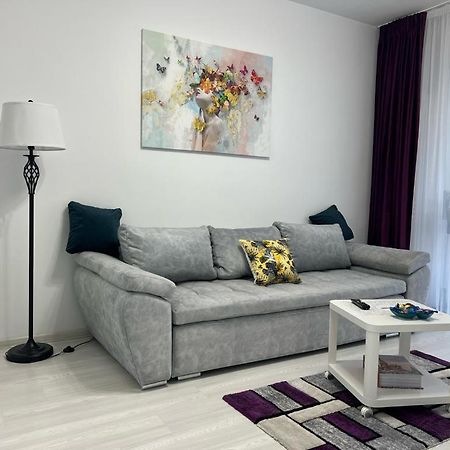 One Apartment Militari Bucureşti Ngoại thất bức ảnh