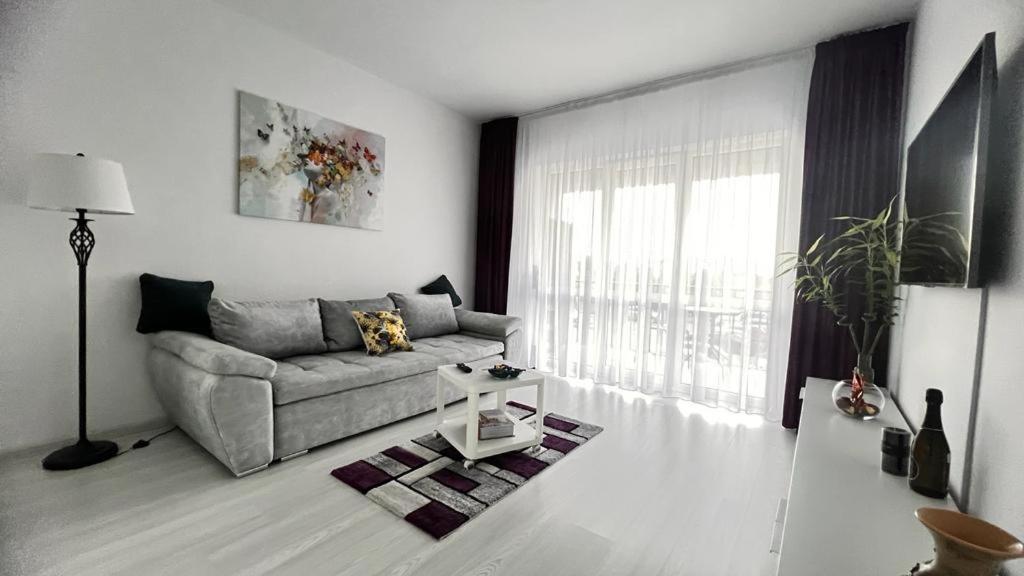 One Apartment Militari Bucureşti Ngoại thất bức ảnh